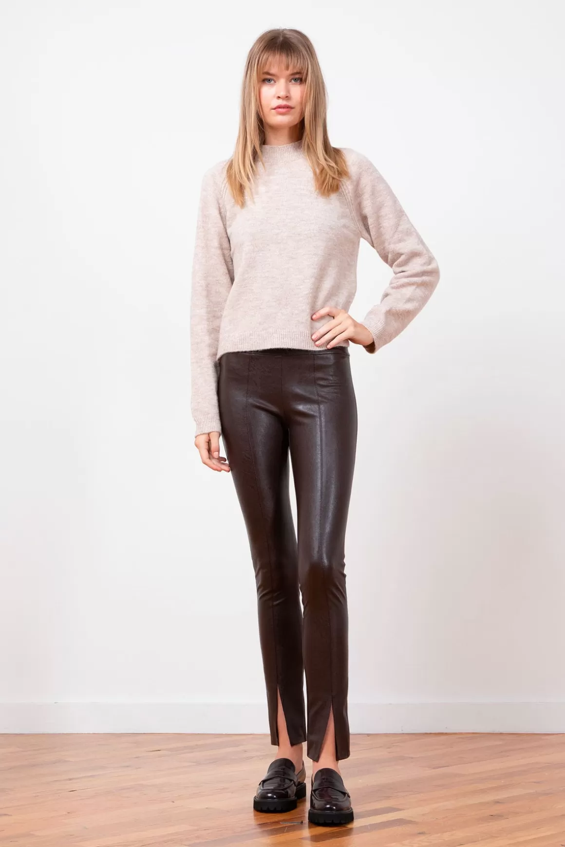 Max Pleather | Avenue Montaigne Outlet